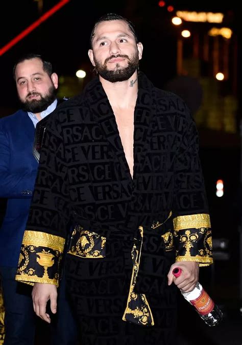 versace robe masvidal|McGregor says ‘weird’ Masvidal ‘blew it’ with UFC 246 outfit.